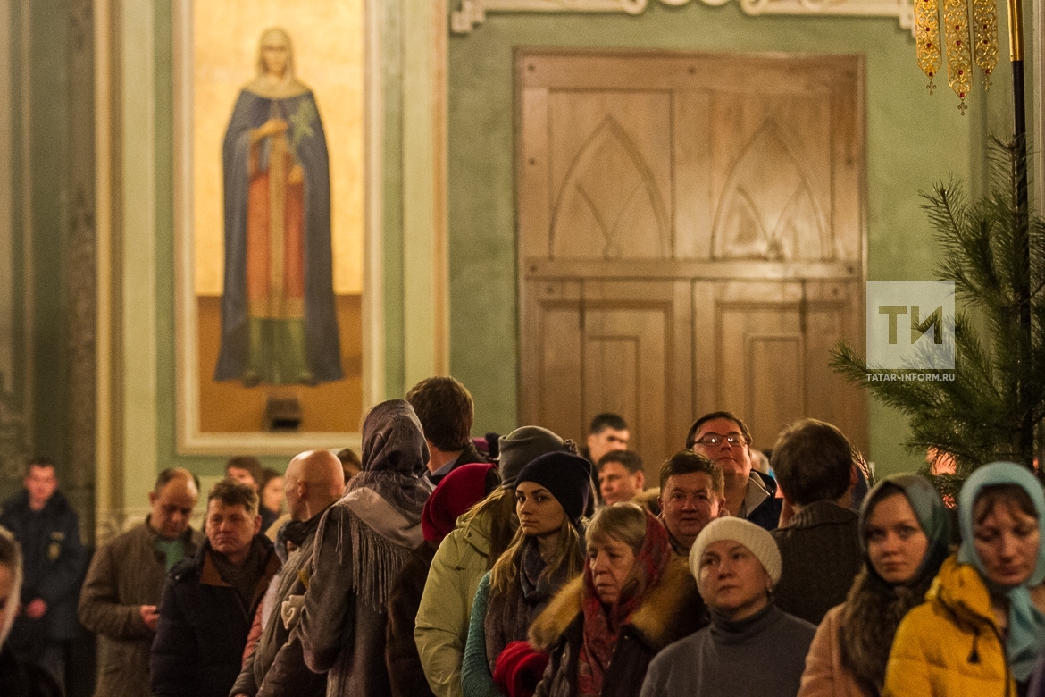 Рождественская служба в Благовещенском соборе Казанского кремля 