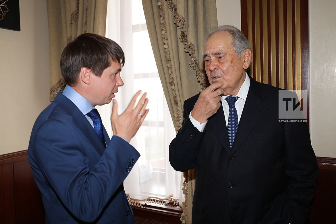 Интервью с первым Президентом Республики Татарстан Минтимером Шариповичем Шаймиевым