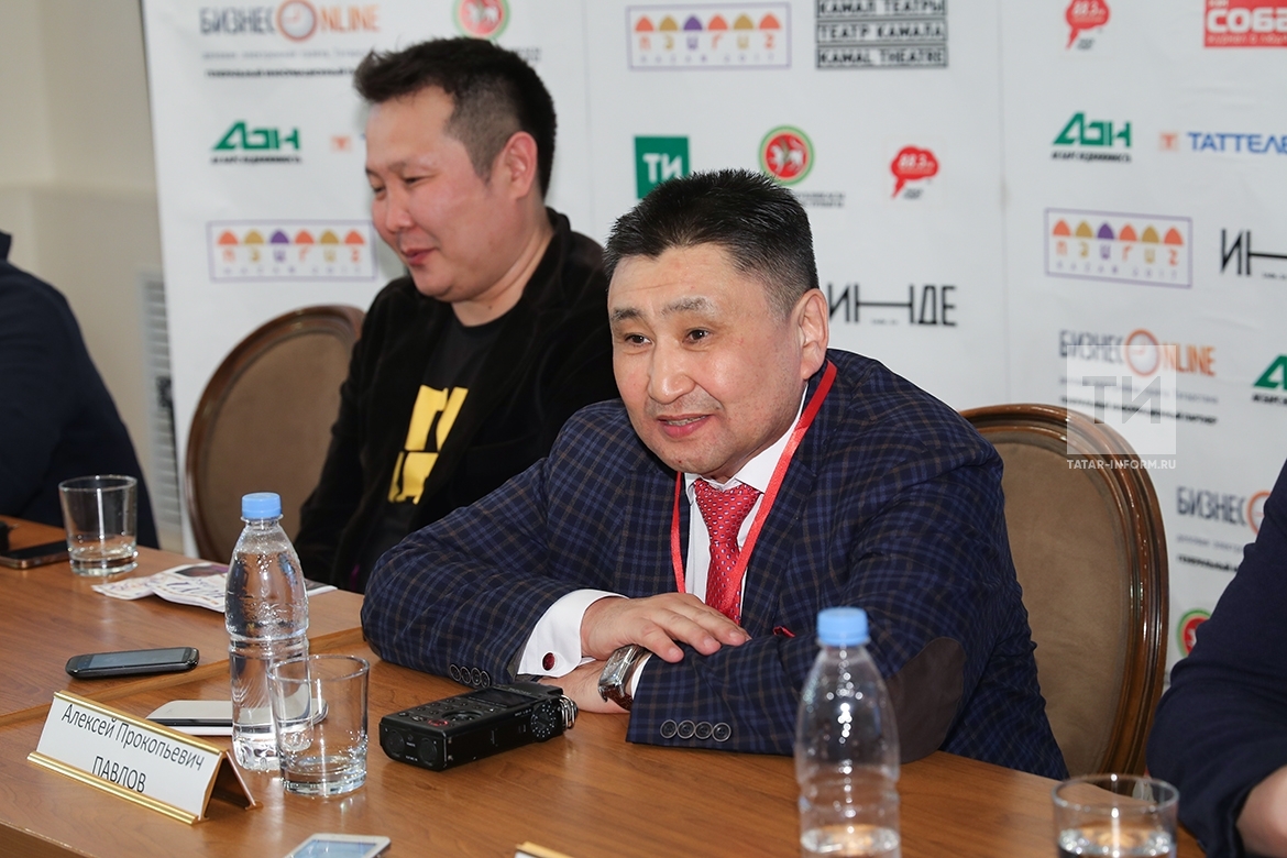 Пресс-конференция с представителями театров Якутии
