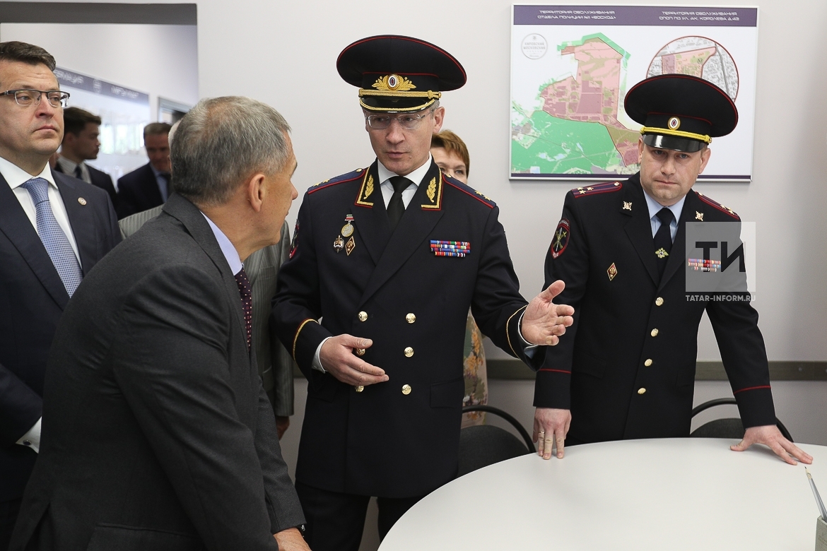 Президент Татарстана принял ПОП отдела полиции «Восход»