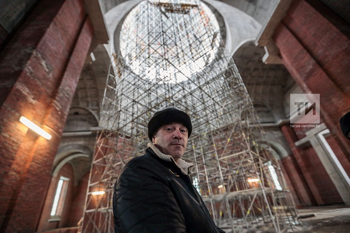 Забетонирован центральный купол собора Казанской иконы Божией Матери