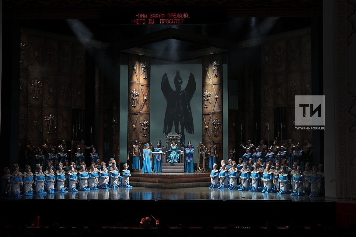 Международный оперный фестиваль имени Шаляпина открылся в Казани