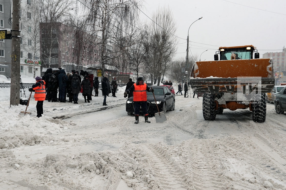 Пресс подход по поводу погодных условий города Казани