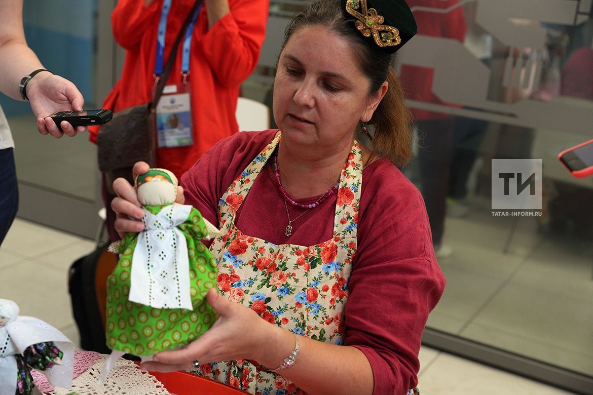 Публикация «Изготовление кукол в татарском народном костюме» размещена в разделах